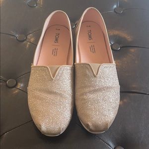 Toms 10W